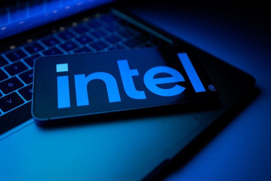 Intel Secures $5.7 Billion for US Chip Manufacturing