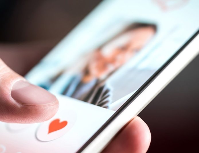 Forget Tinder & Bumble: This New AI Dating App Promises Real Matches, Not Endless Swipes